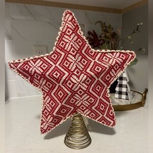 Red and White Star Tree Topper